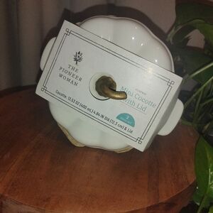 The Pioneer Woman Mini Cocotte With Lid